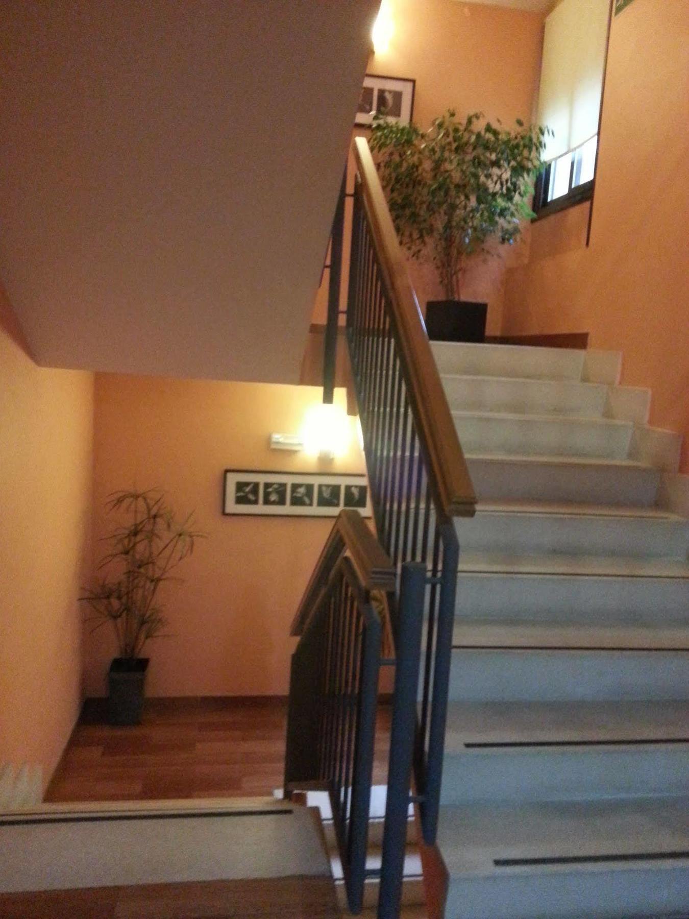 Hostal El Arco Mejorada Del Campo Eksteriør billede